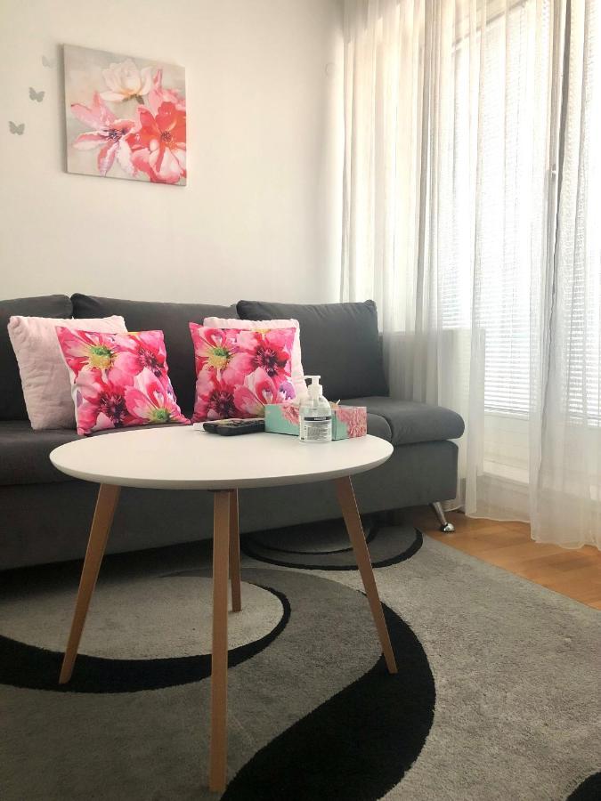 Home Sweet Home Sarajevo Bagian luar foto